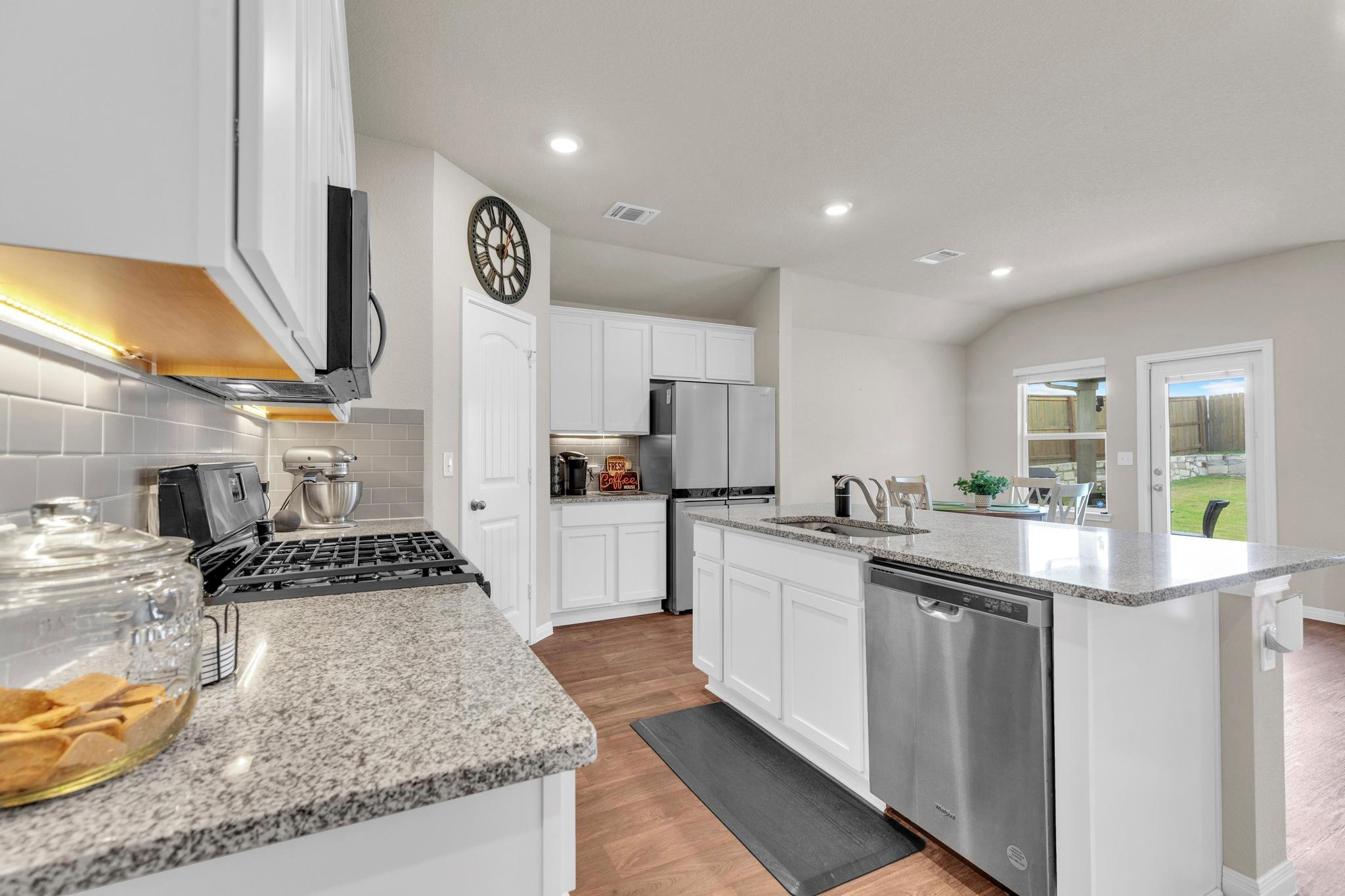 19525 Abigail Fillmore Rd, Manor, TX 78653