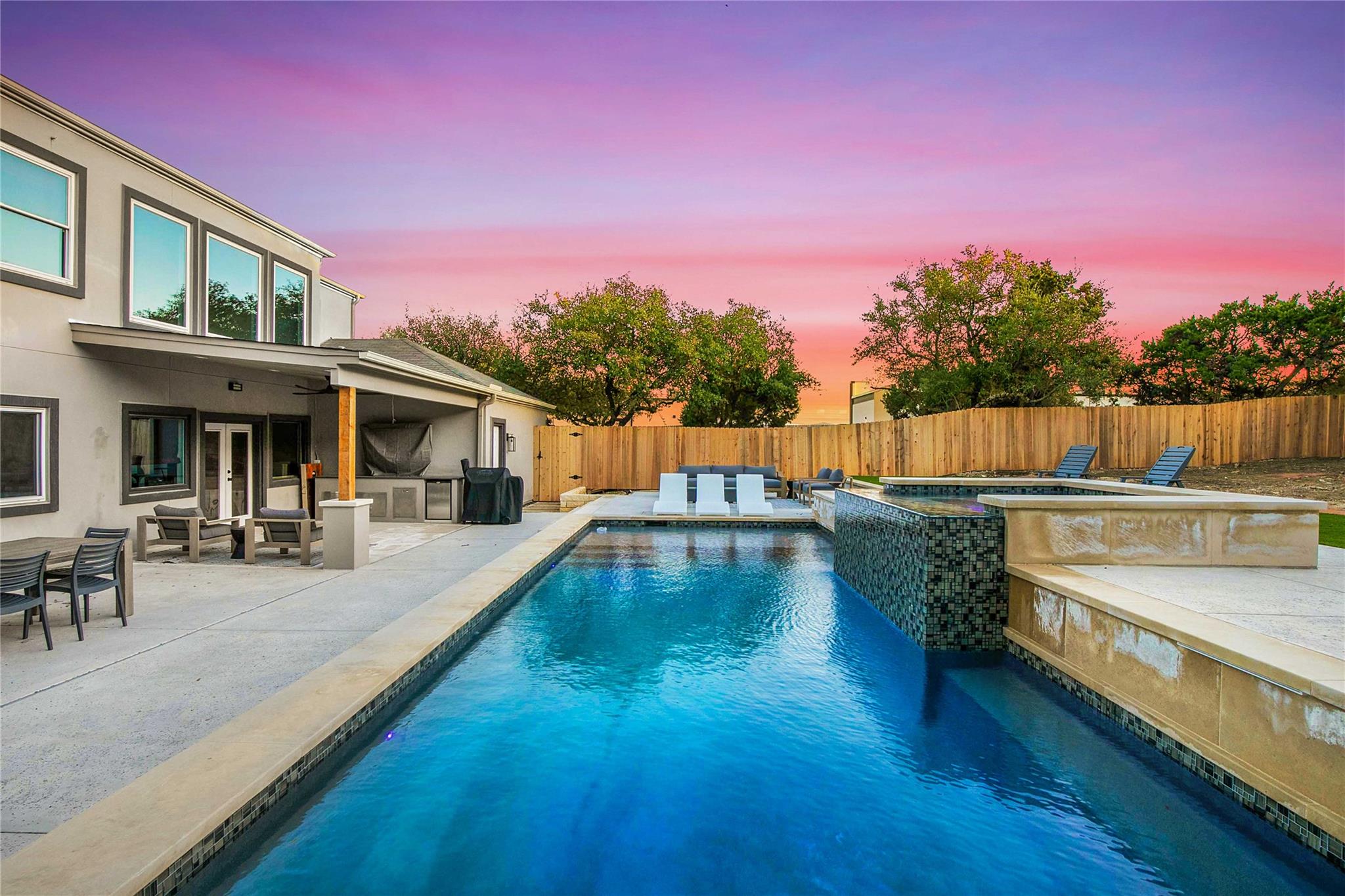 115 Heritage Dr, Austin, TX 78737