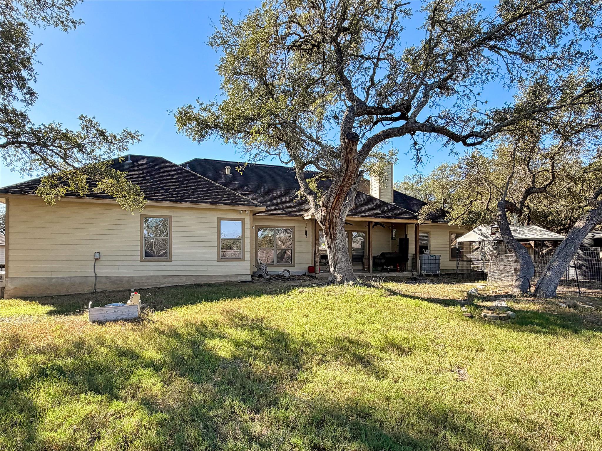 1191 Mossy Hollow Rd, Spring Branch, TX 78070