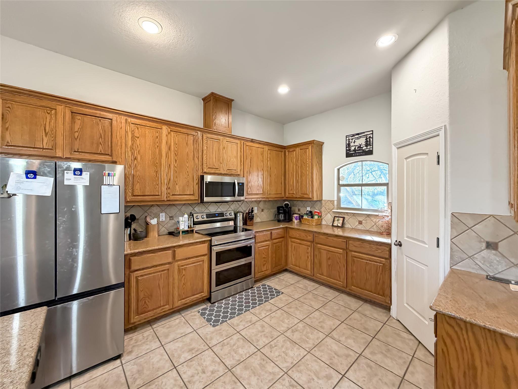 1191 Mossy Hollow Rd, Spring Branch, TX 78070