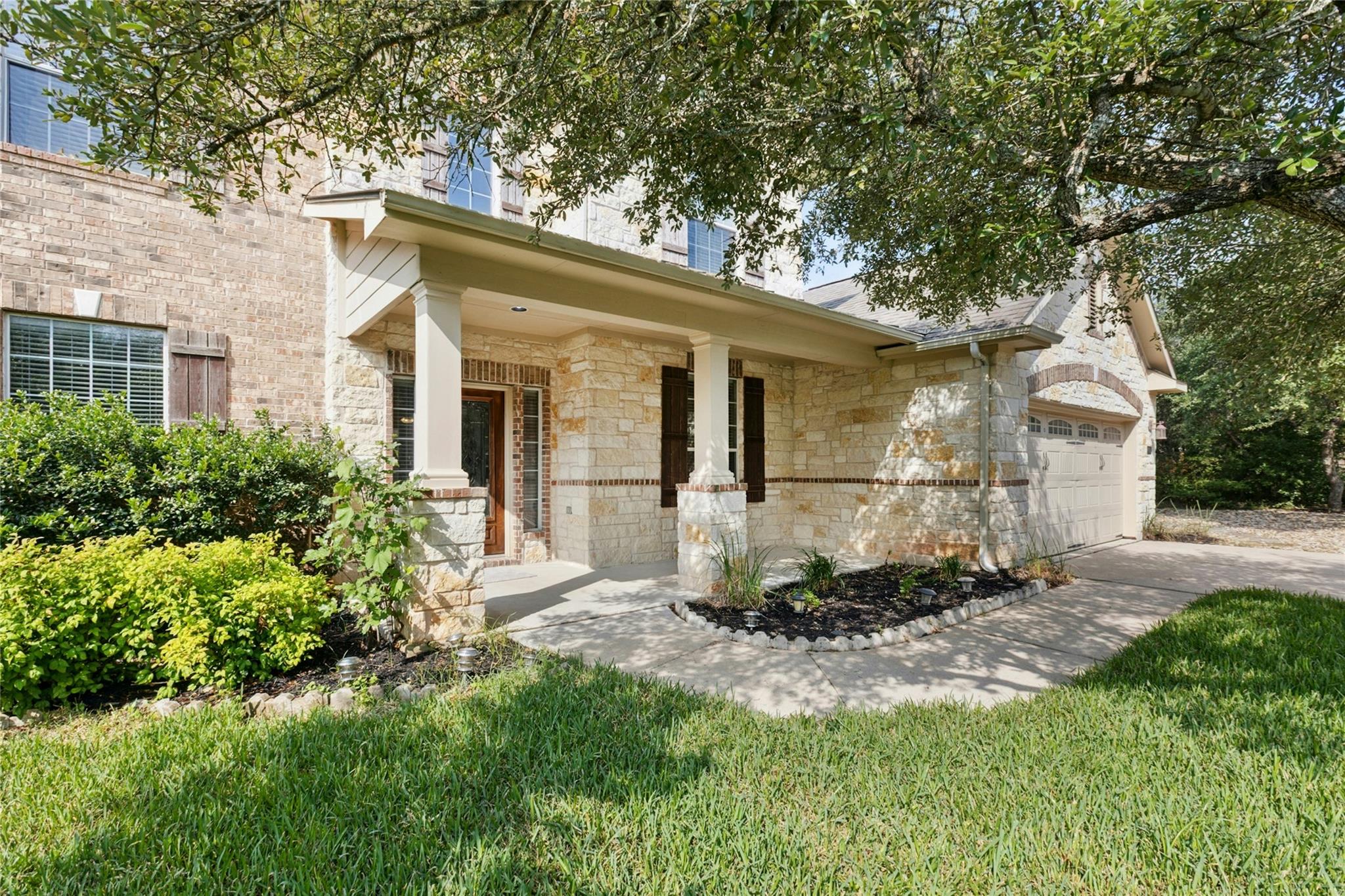 7420 Jaborandi Dr, Austin, TX 78739