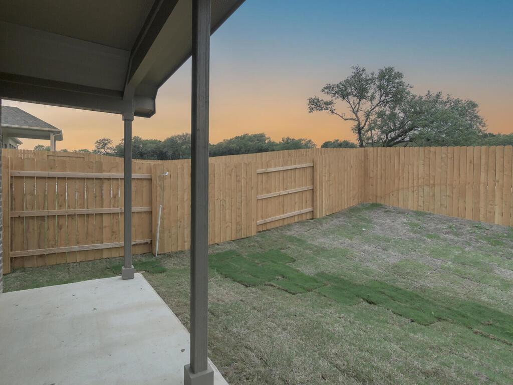 1104 Ridge Runner Dr, Georgetown, TX 78628