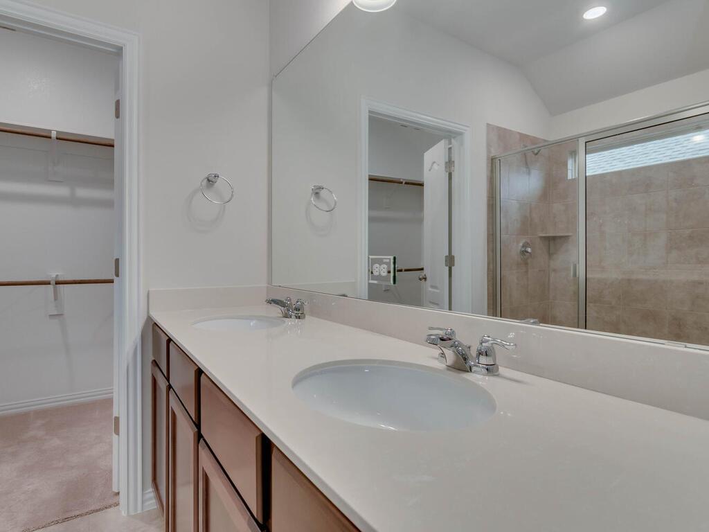 1104 Ridge Runner Dr, Georgetown, TX 78628