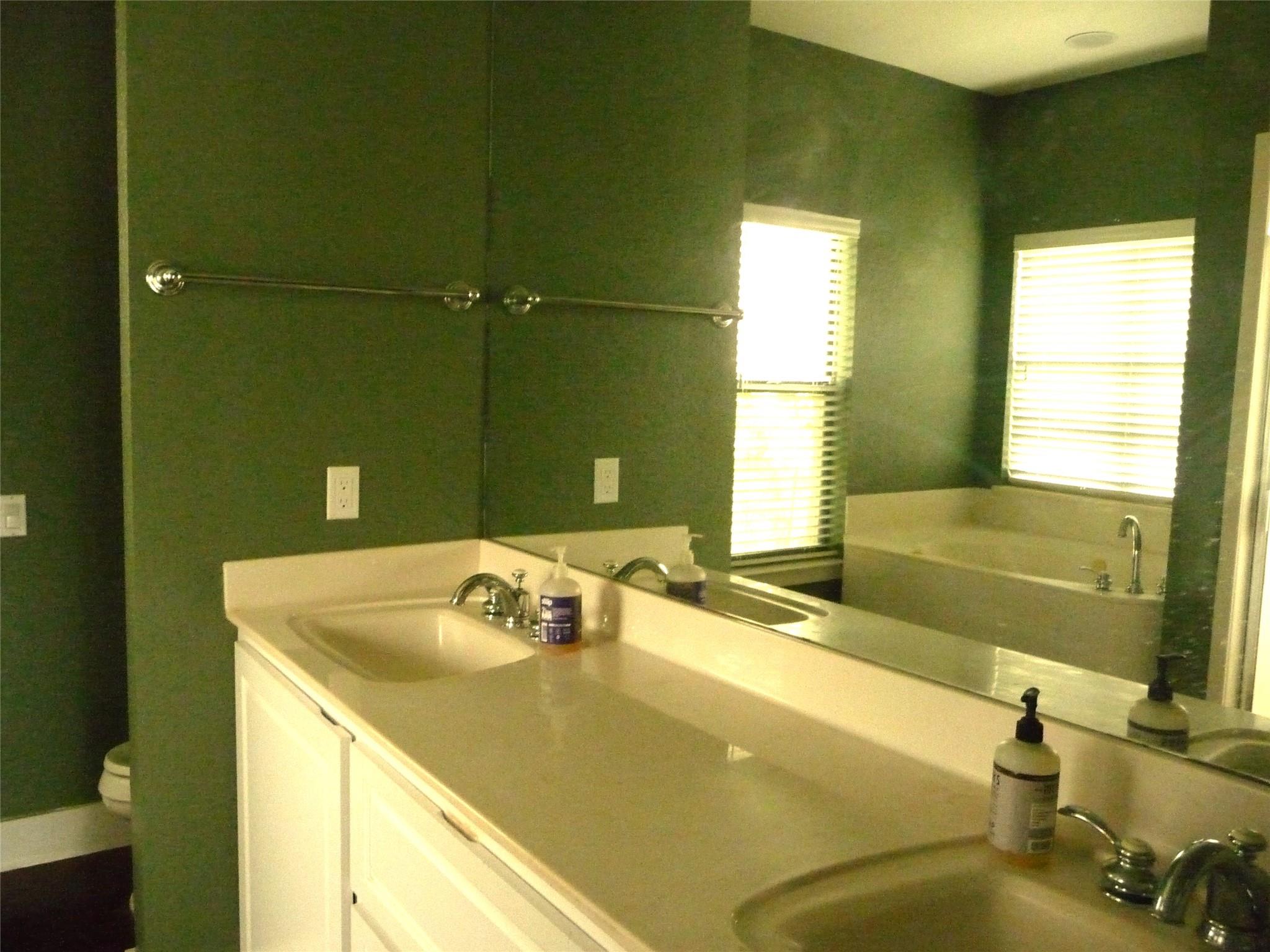 2900 Mount Sharp Rd, Wimberley, TX 78676