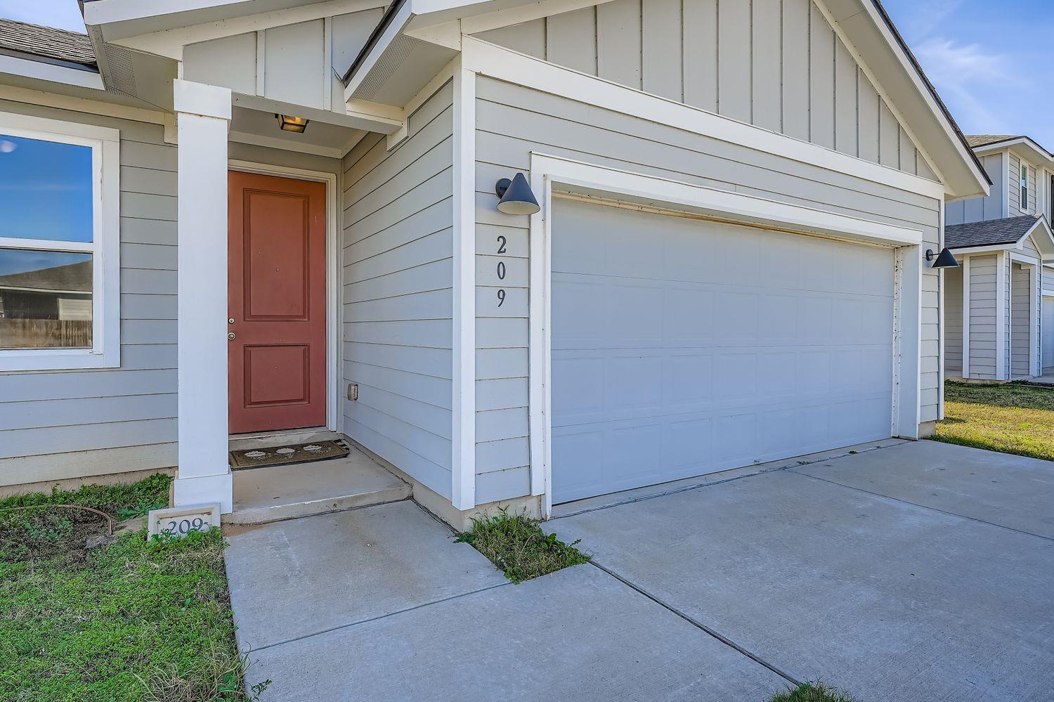 209 Watercourse Way, Bastrop, TX 78602