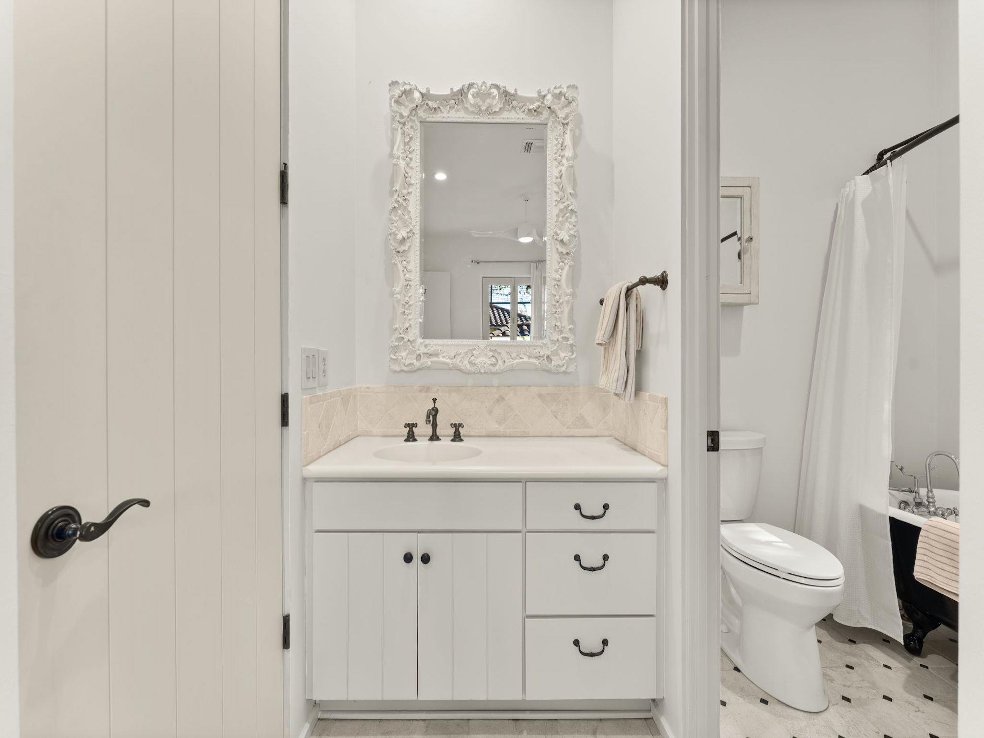 4407 Waterford Pl, Austin, TX 78731