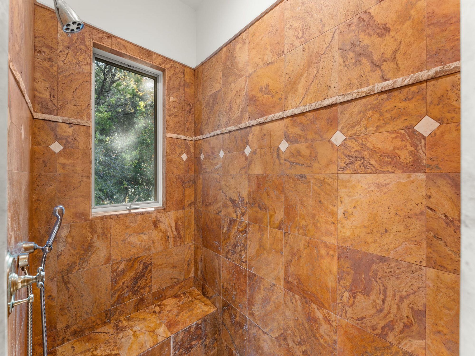 4407 Waterford Pl, Austin, TX 78731