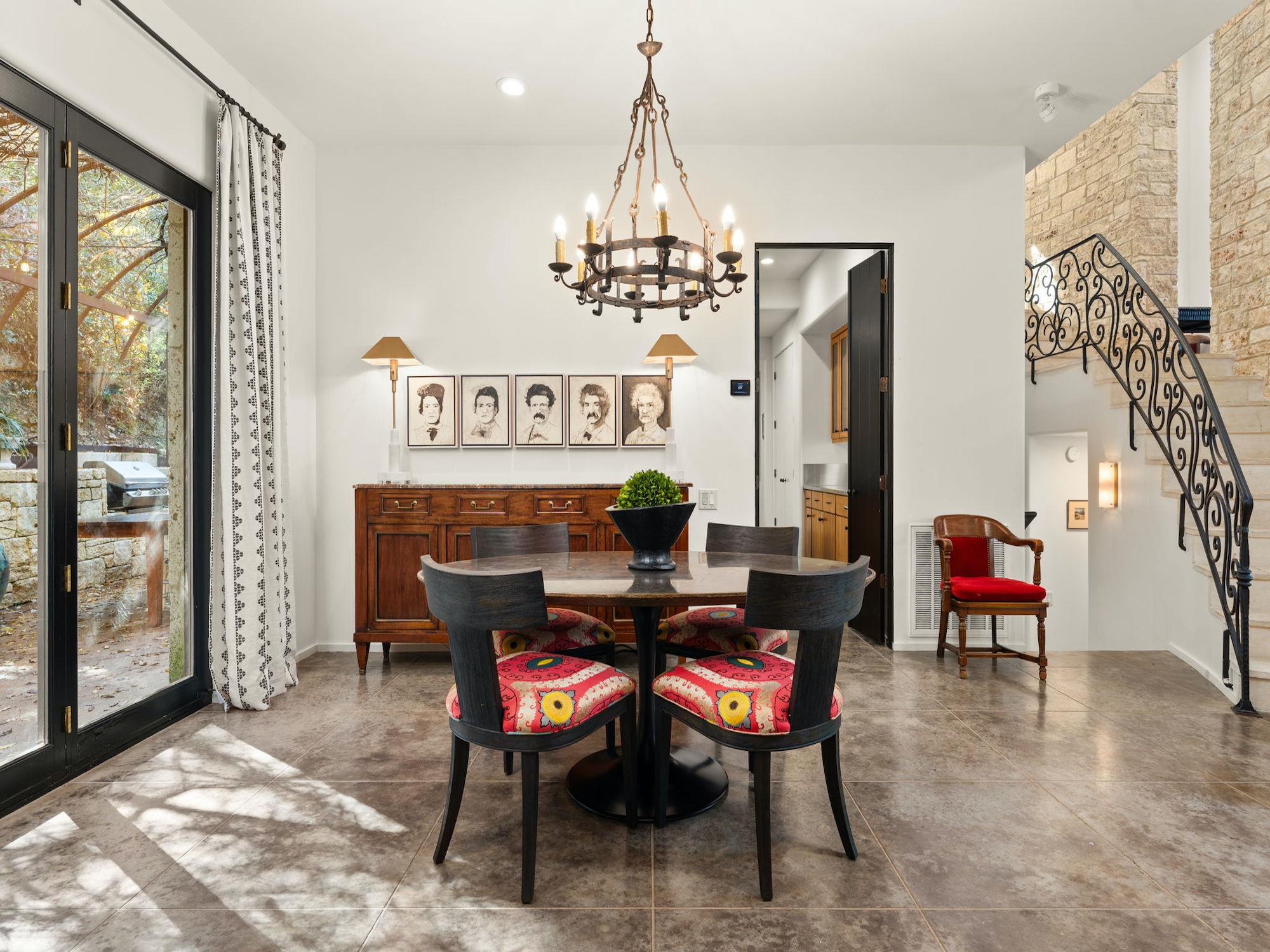 4407 Waterford Pl, Austin, TX 78731