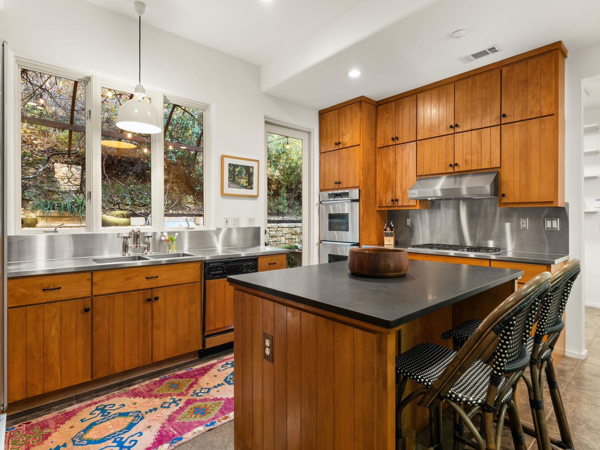 4407 Waterford Pl, Austin, TX 78731