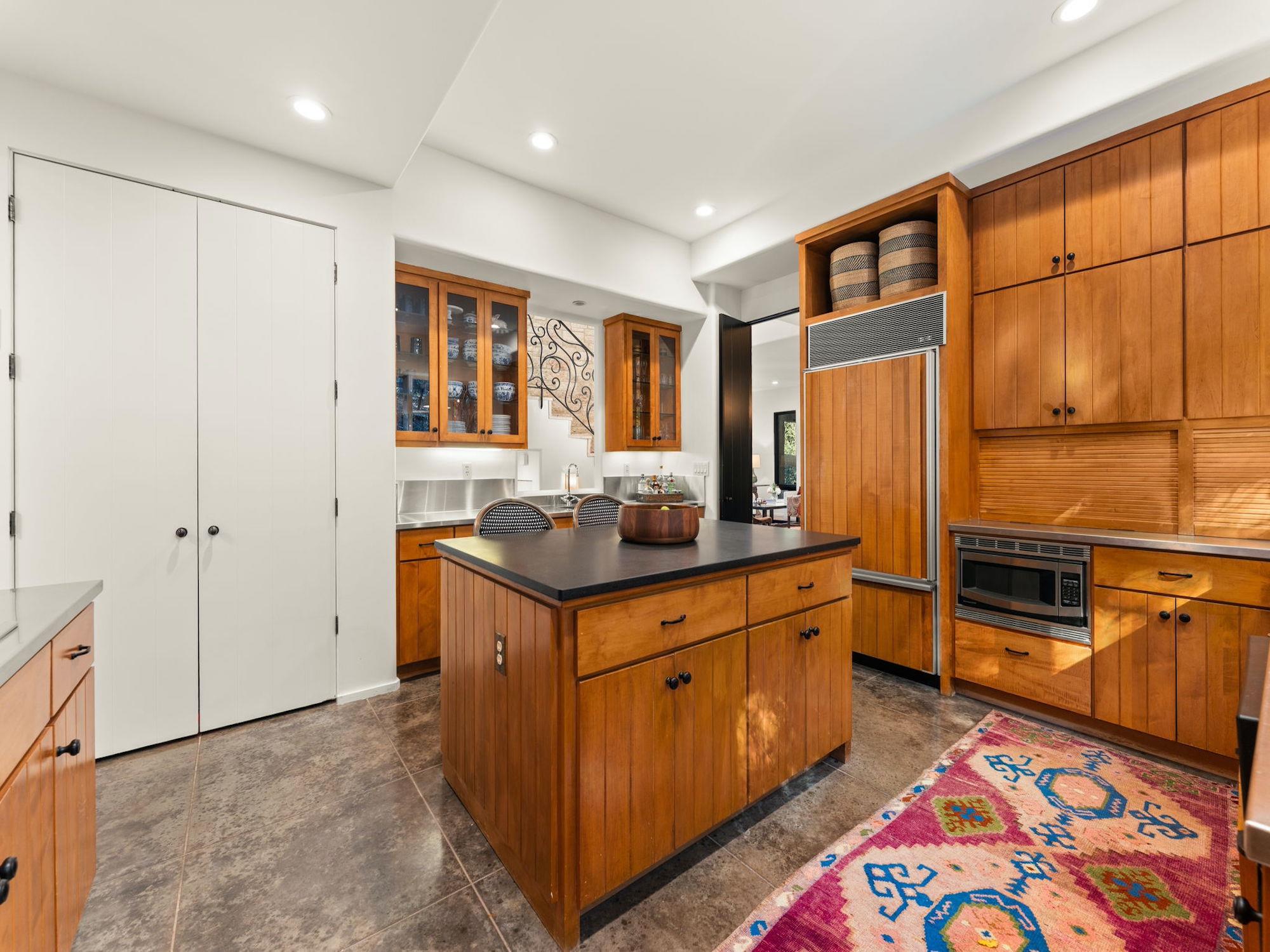 4407 Waterford Pl, Austin, TX 78731