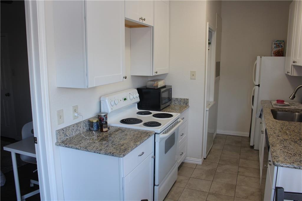 706 W 24th St # 203, Austin, TX 78705