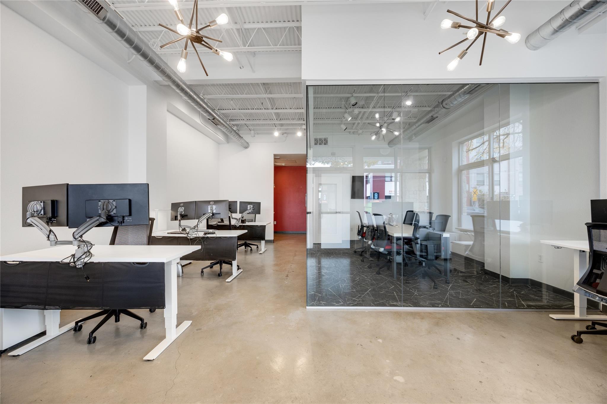 2401 E 6th St # 2018, Austin, TX 78702