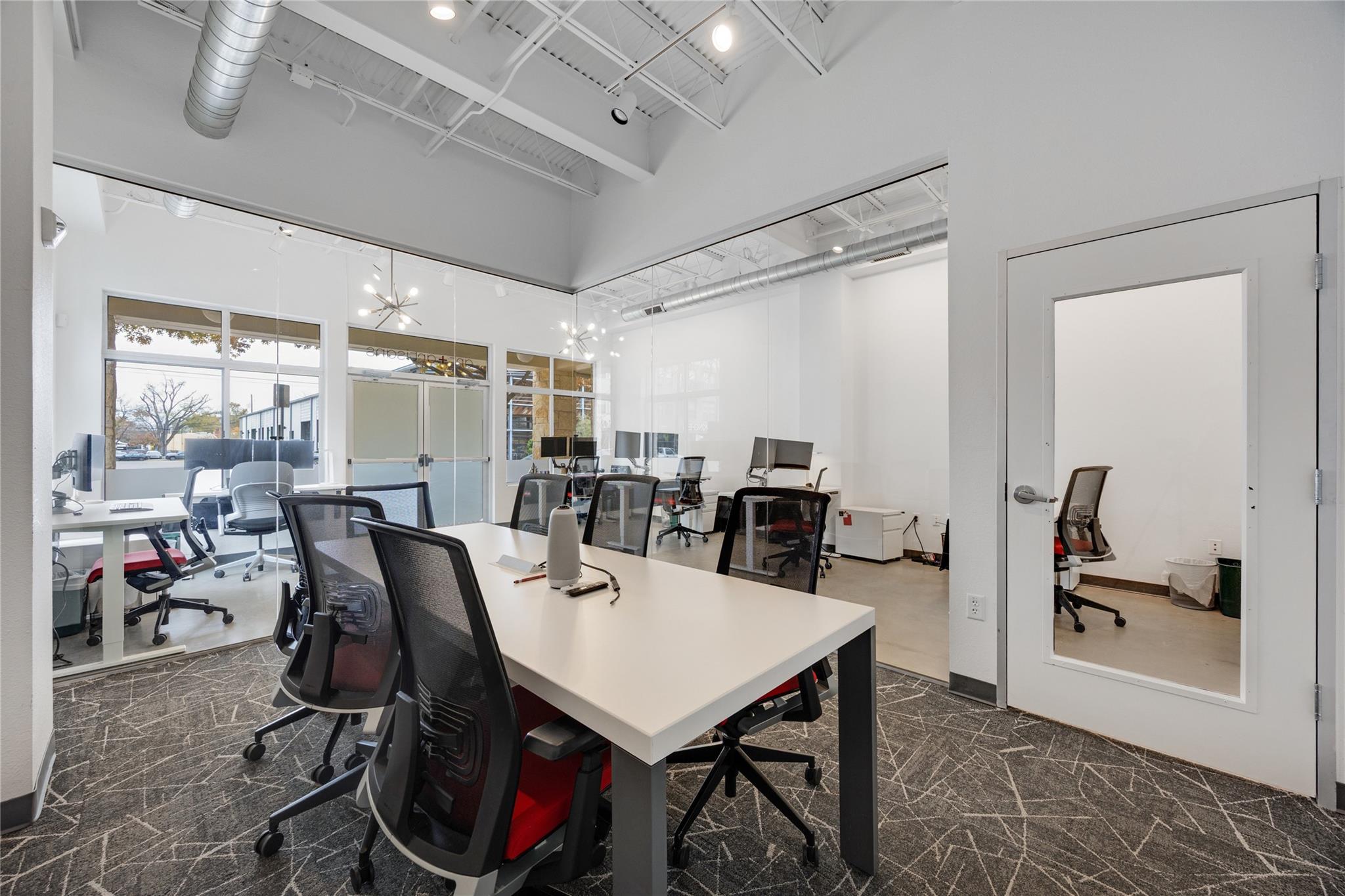 2401 E 6th St # 2018, Austin, TX 78702