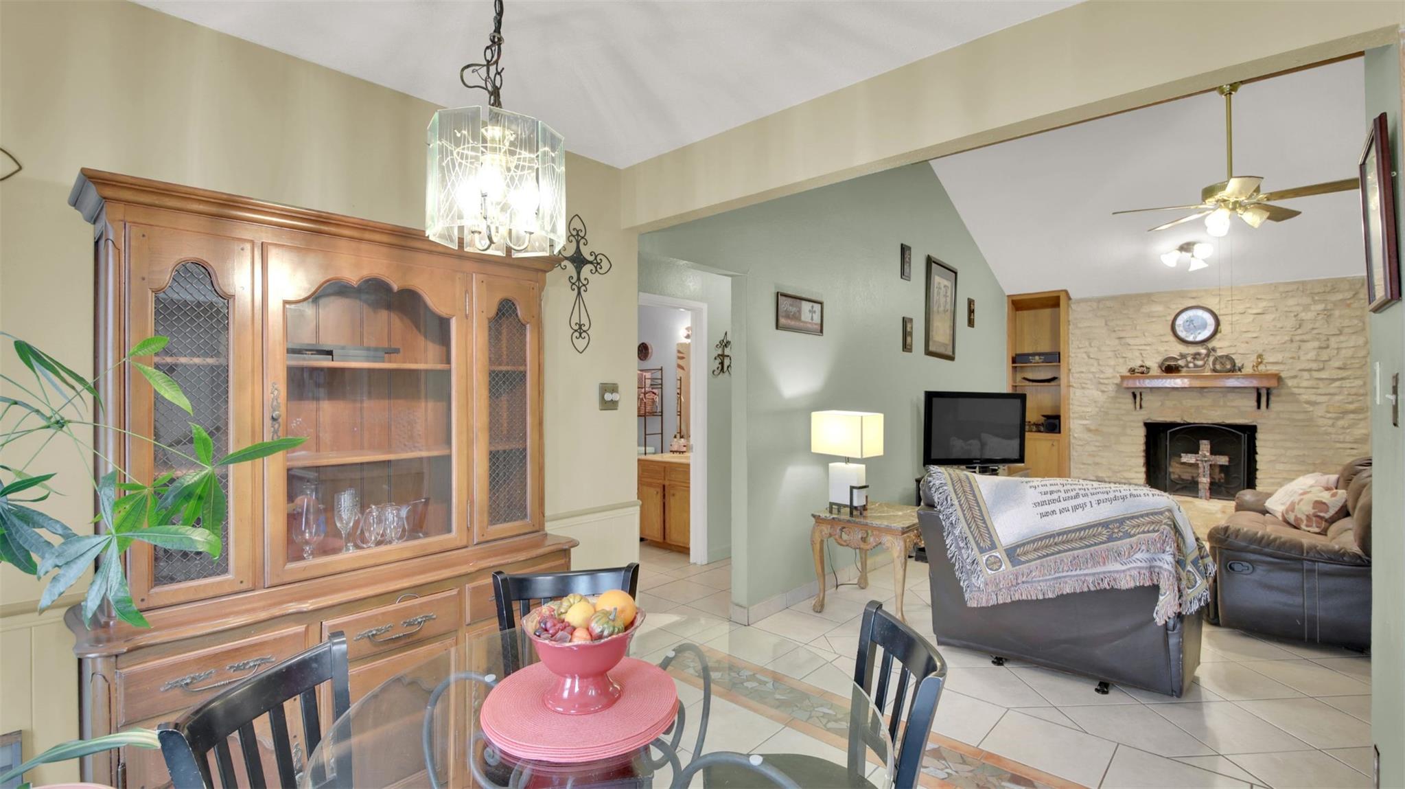 1713 Parkside Cir, Round Rock, TX 78664