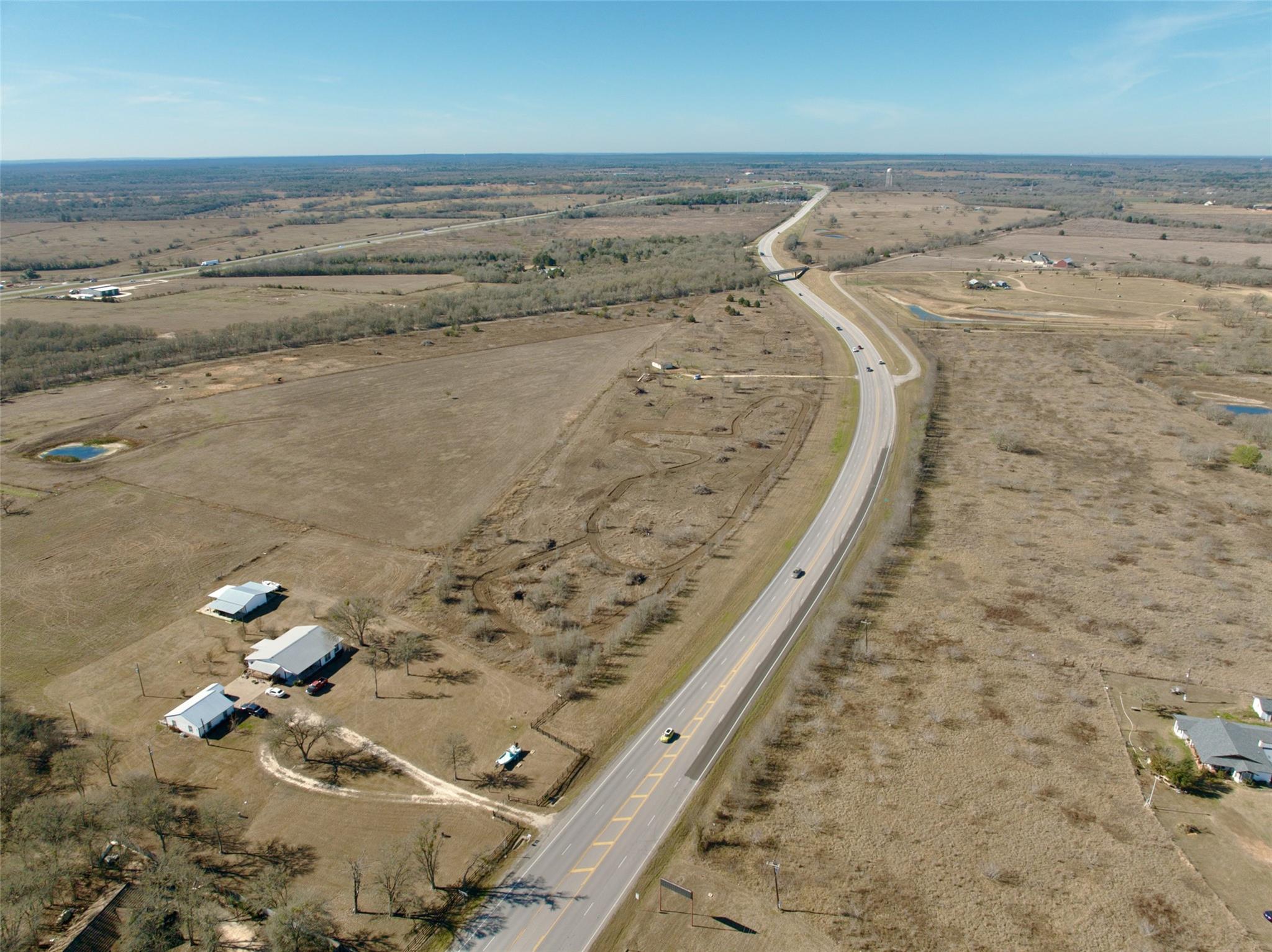 2747 21 E Highway E, Paige, TX 78659