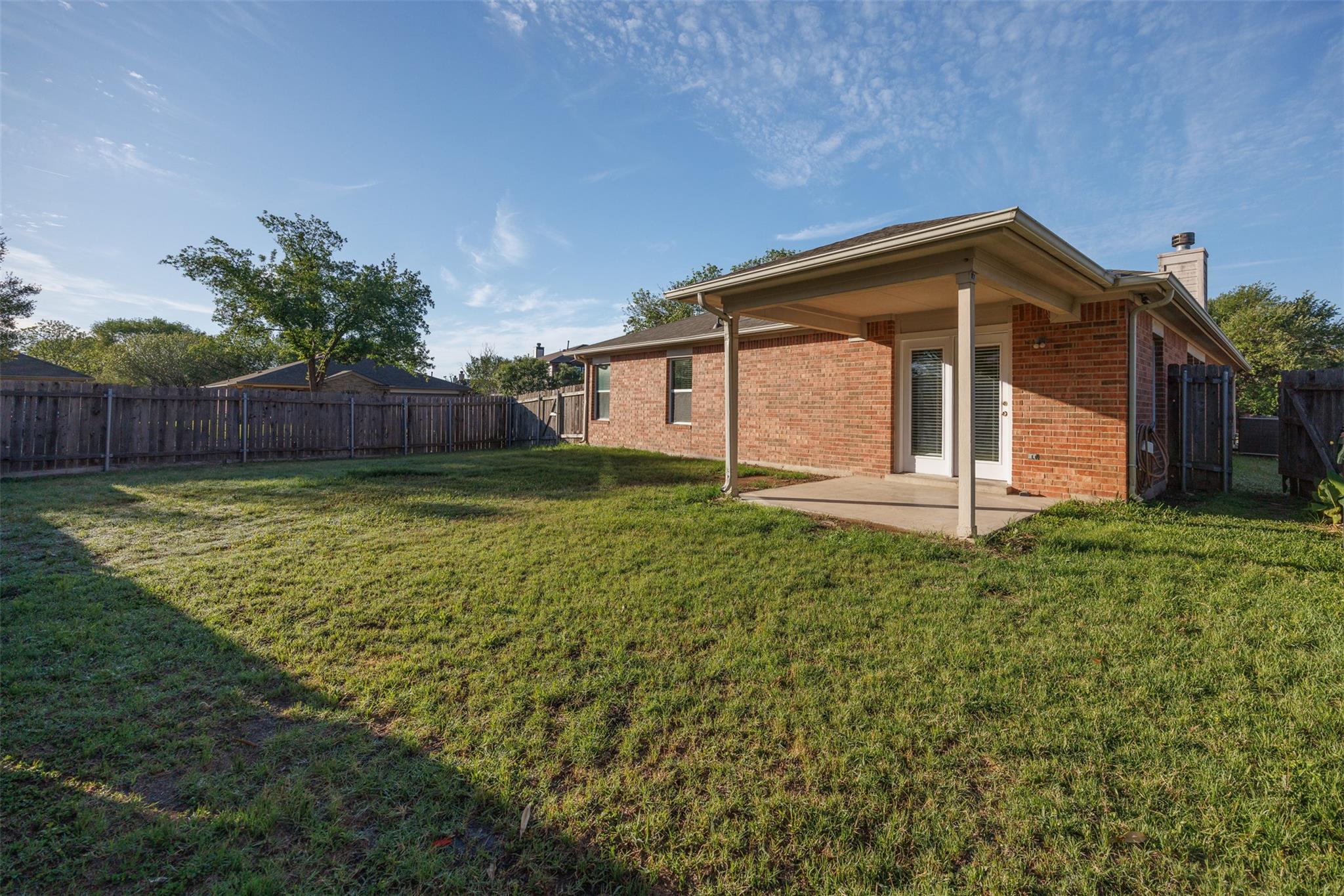 121 Primrose Blvd, Kyle, TX 78640