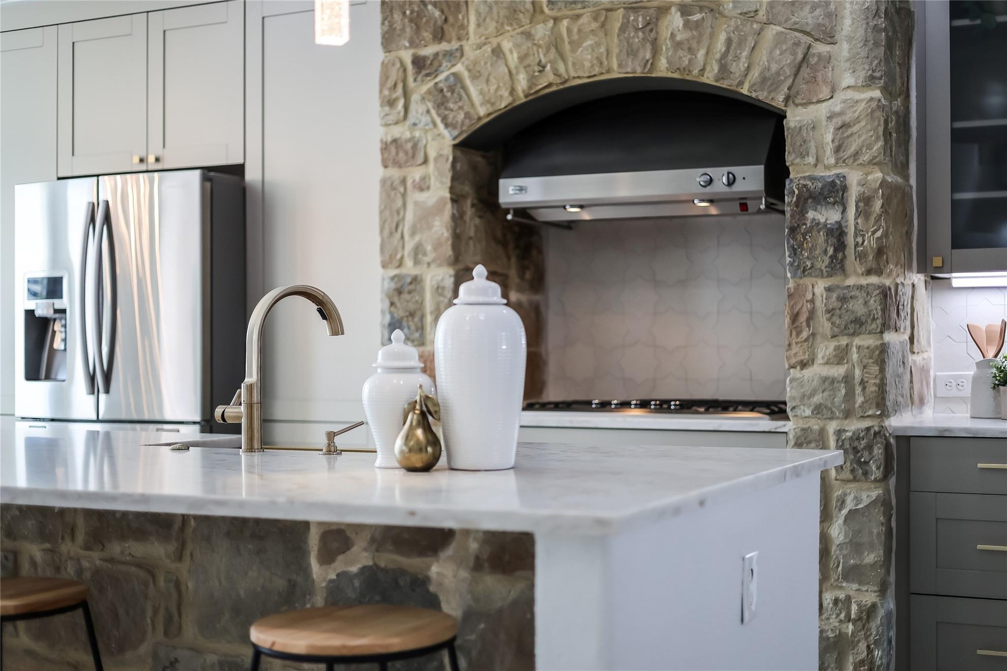 3900 Avery Woods Ln, Cedar Park, TX 78613