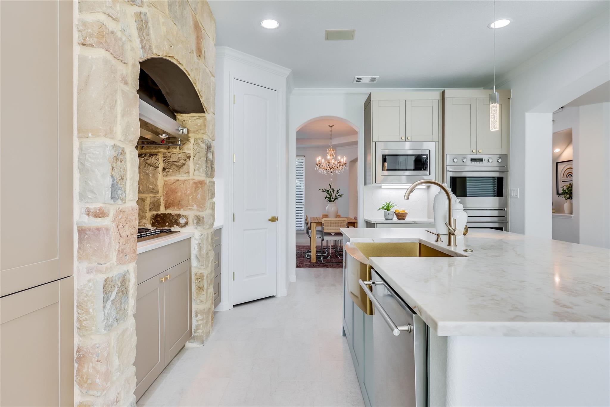 3900 Avery Woods Ln, Cedar Park, TX 78613