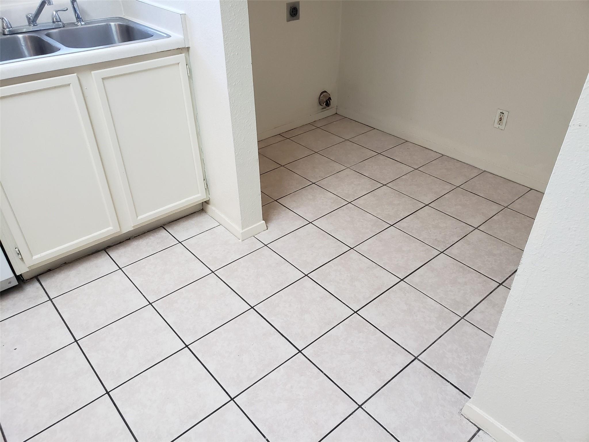 2218 Katy Ln # B, Georgetown, TX 78626