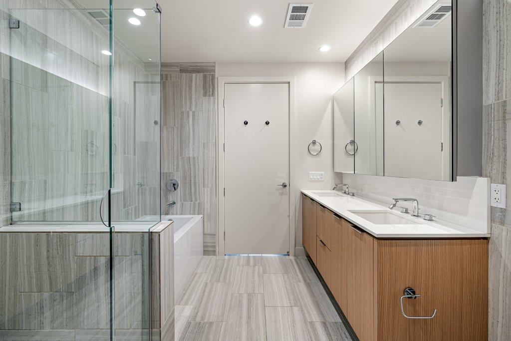 44 East Ave # 2807, Austin, TX 78701