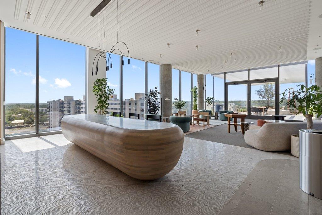 44 East Ave # 2807, Austin, TX 78701