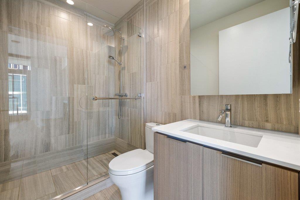 44 East Ave # 2807, Austin, TX 78701