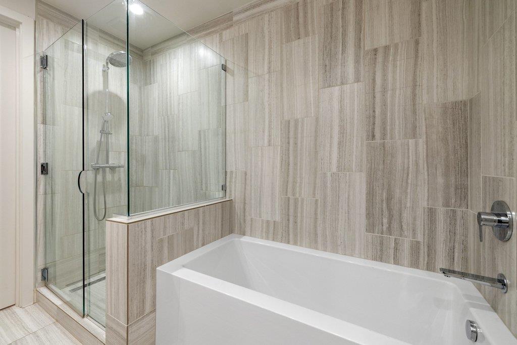 44 East Ave # 2807, Austin, TX 78701