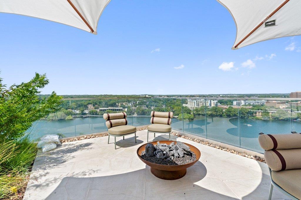44 East Ave # 2807, Austin, TX 78701