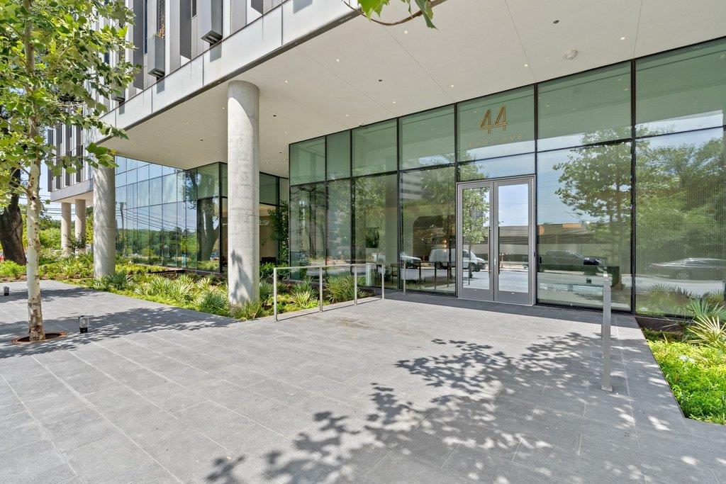 44 East Ave # 2807, Austin, TX 78701