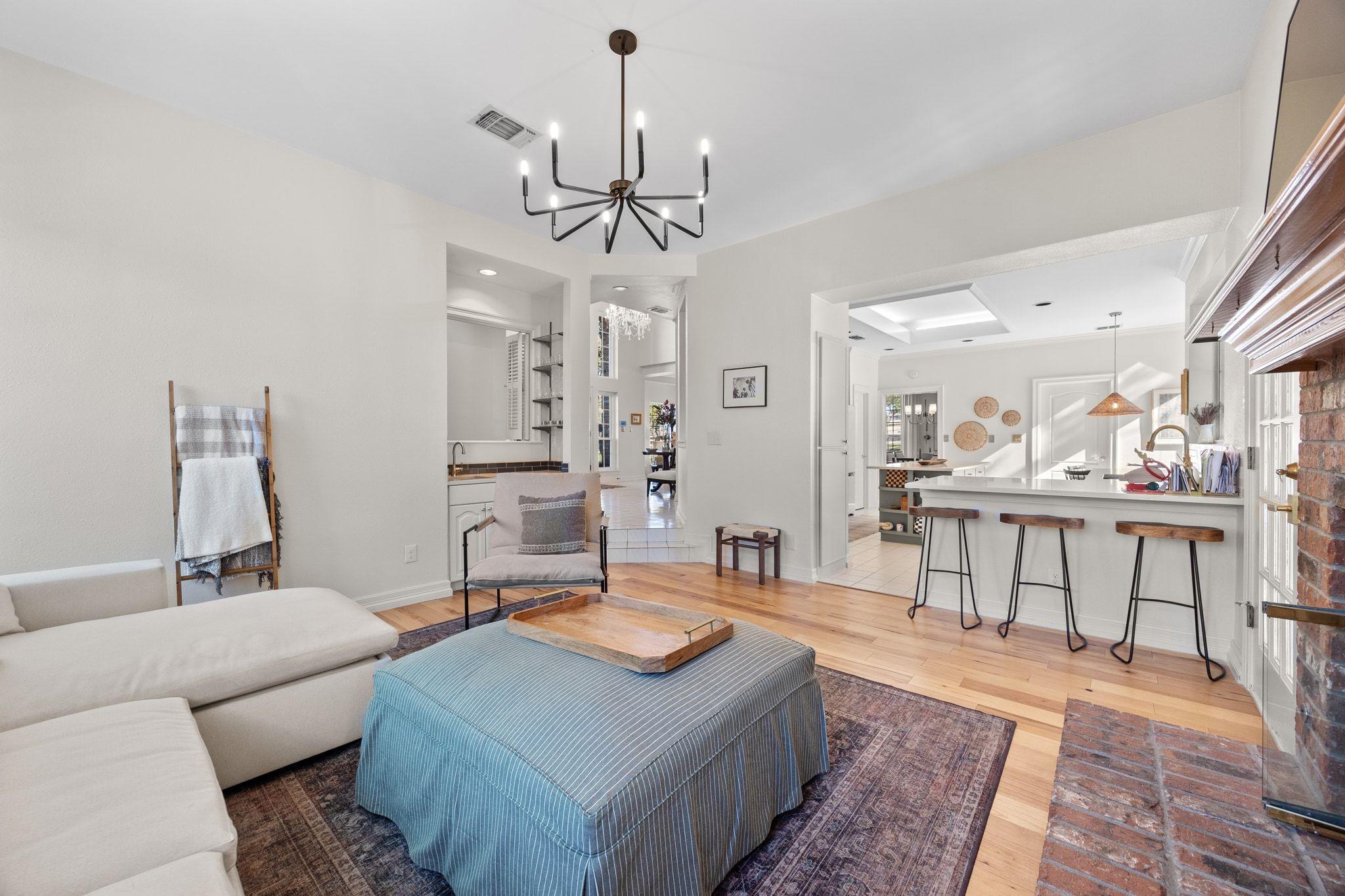 6501 Staghorn Cv, Austin, TX 78759