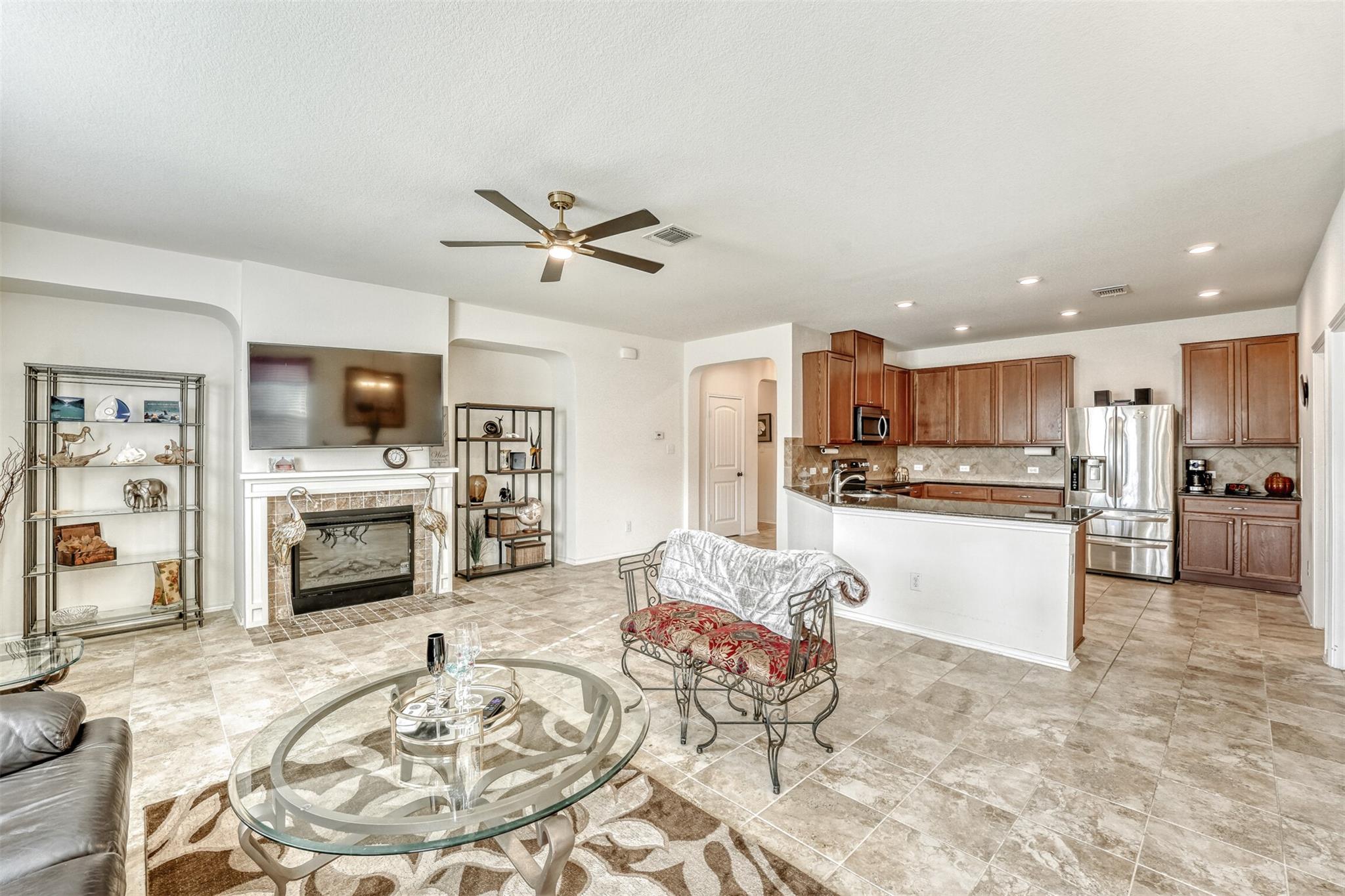 335 Alamosa Dr, Georgetown, TX 78626