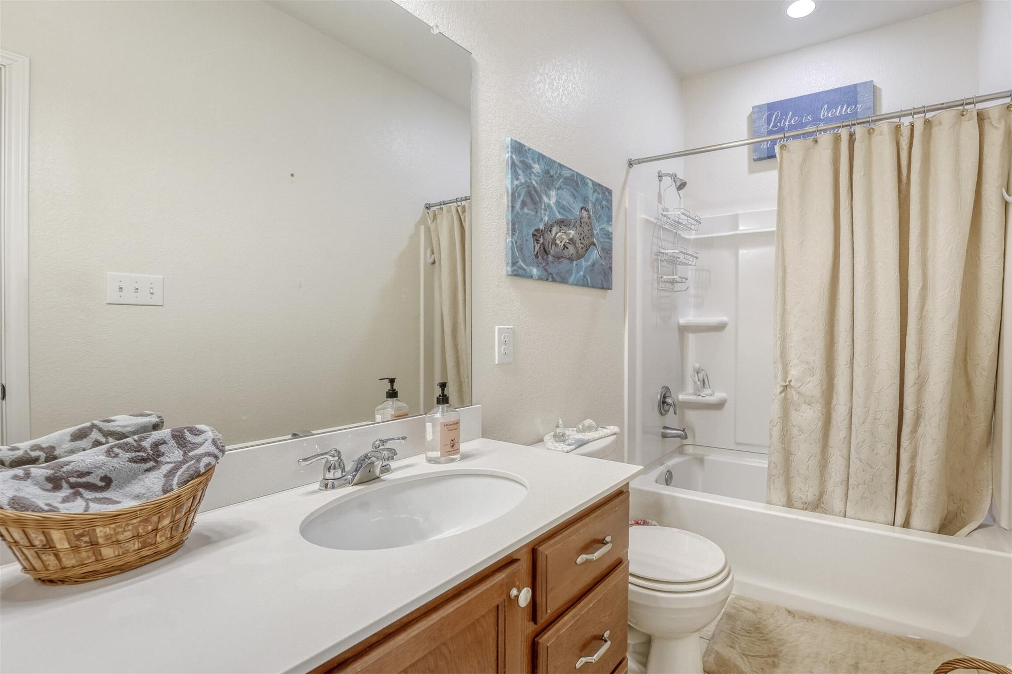 335 Alamosa Dr, Georgetown, TX 78626