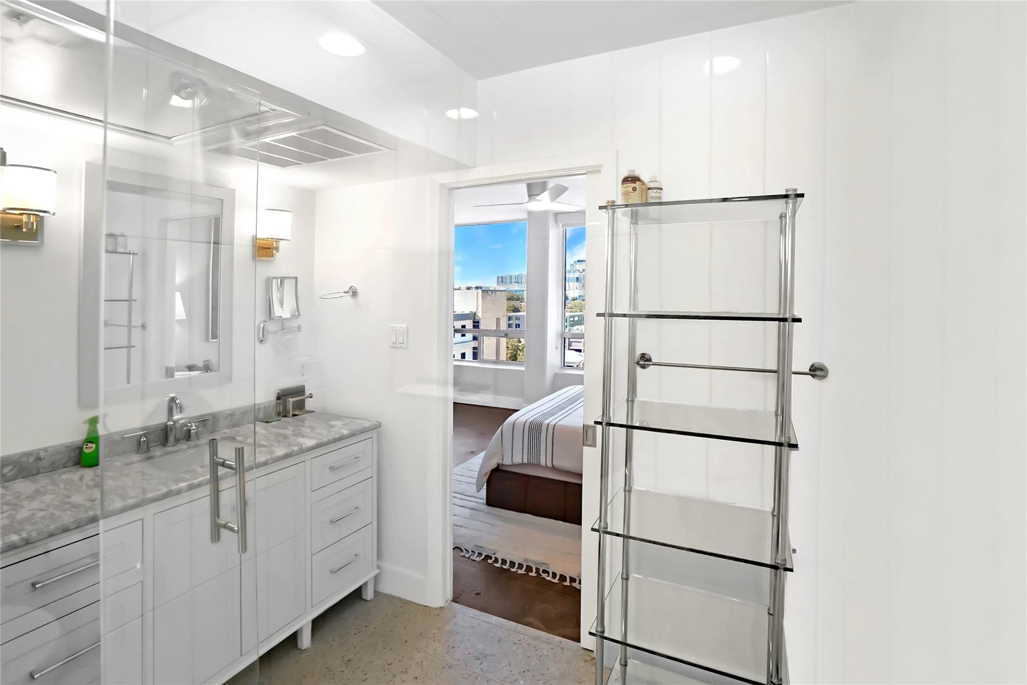 1212 Guadalupe St # 1004, Austin, TX 78701