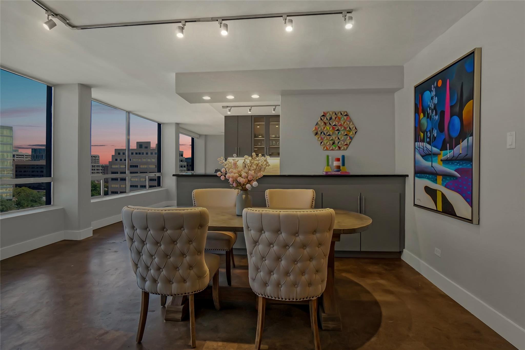 1212 Guadalupe St # 1004, Austin, TX 78701