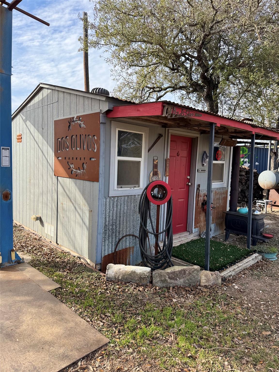 7080 W Highway 290, Dripping Springs, TX 78620