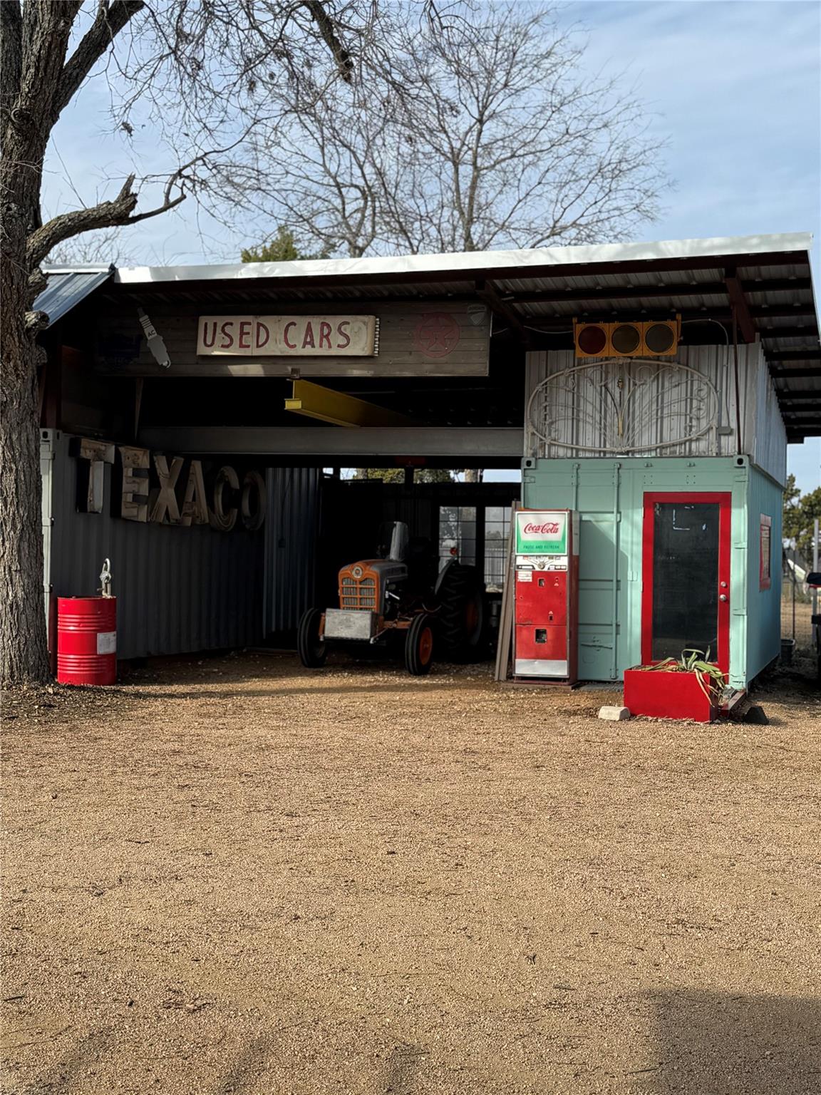 7080 W Highway 290, Dripping Springs, TX 78620