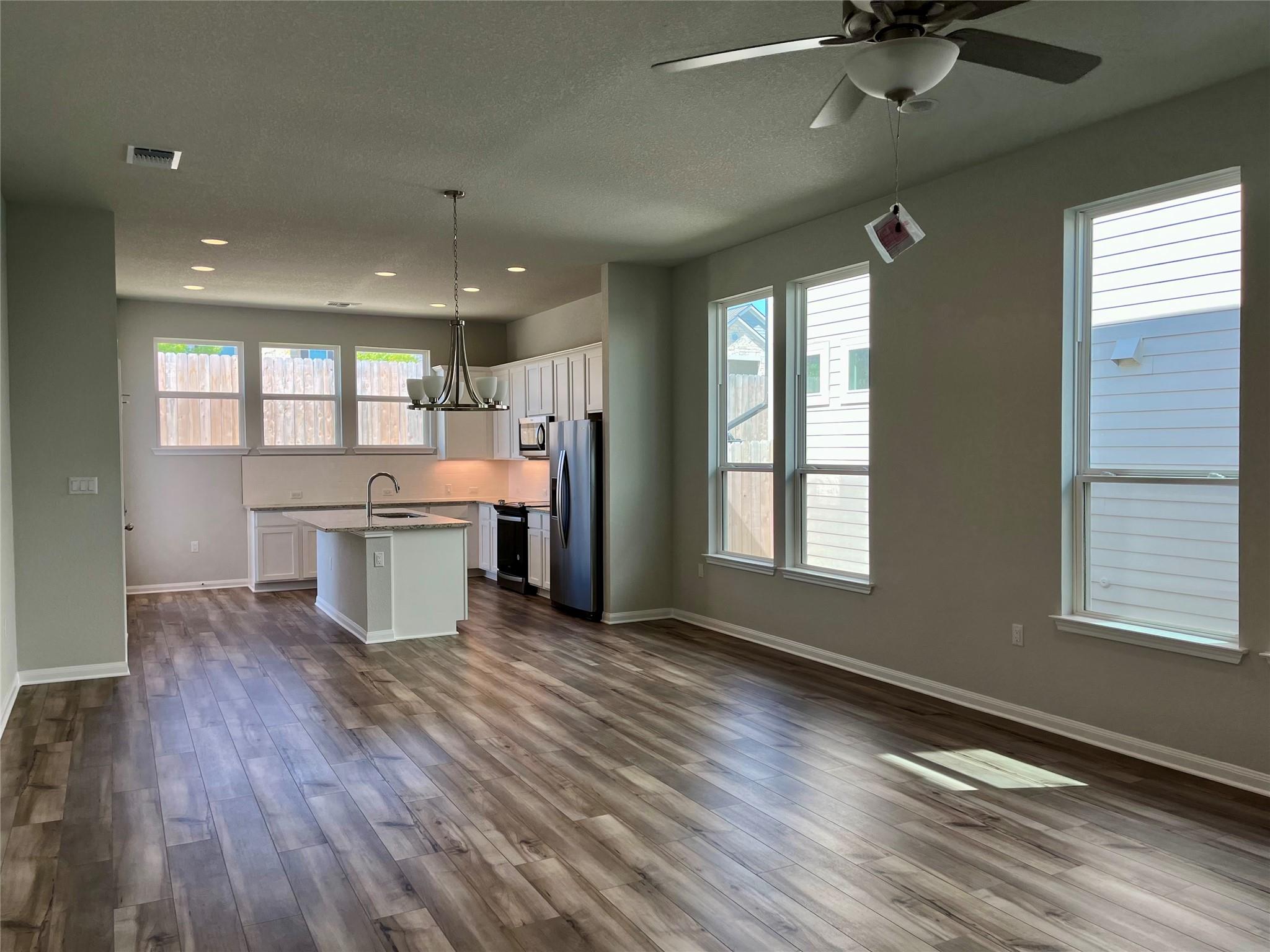 320 Creek Rd # 301, Dripping Springs, TX 78620