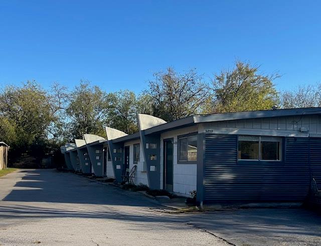 5213 Joe Sayers Ave # 3, Austin, TX 78756