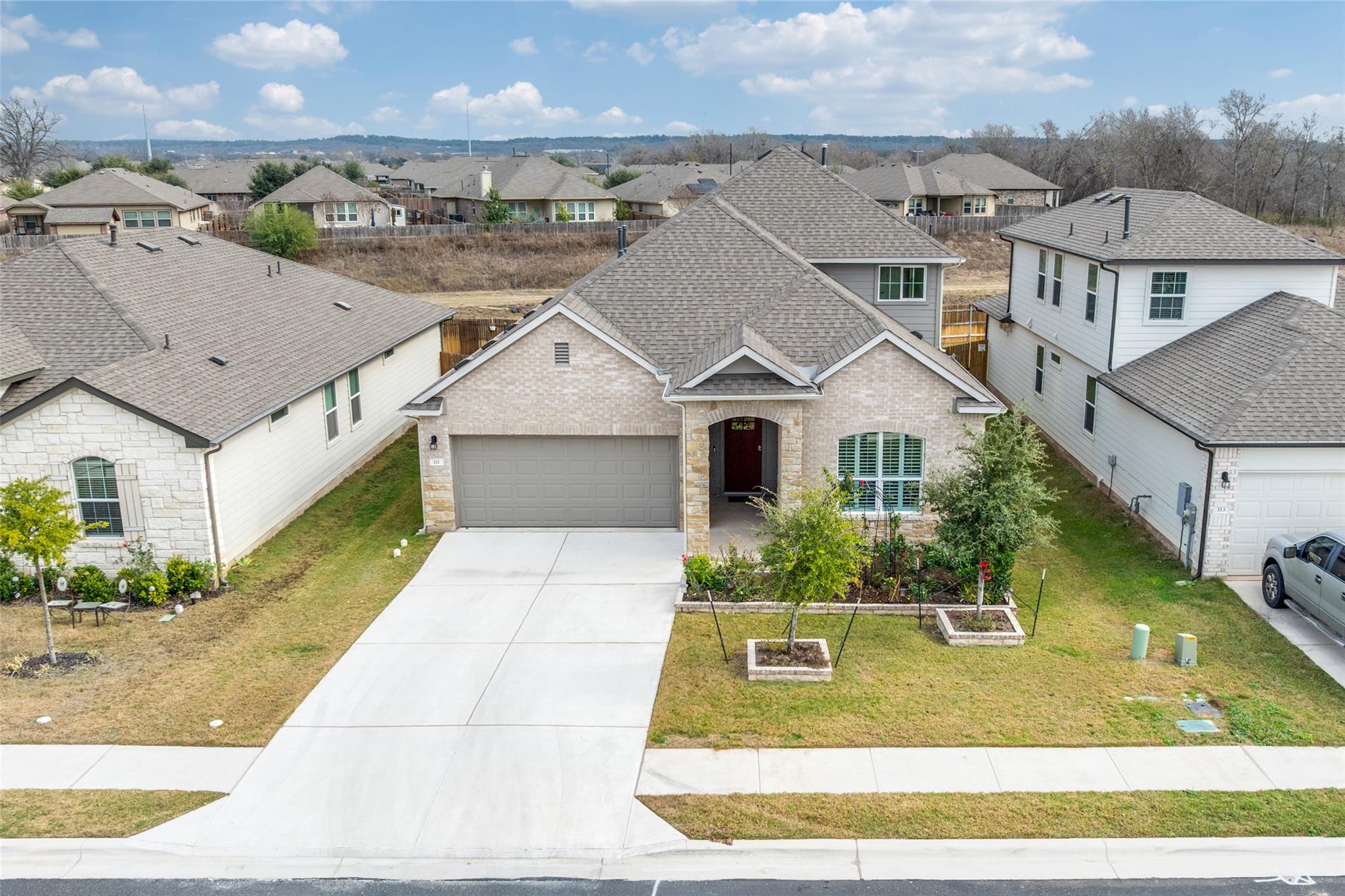 111 Rainmaker Cv, Bastrop, TX 78602