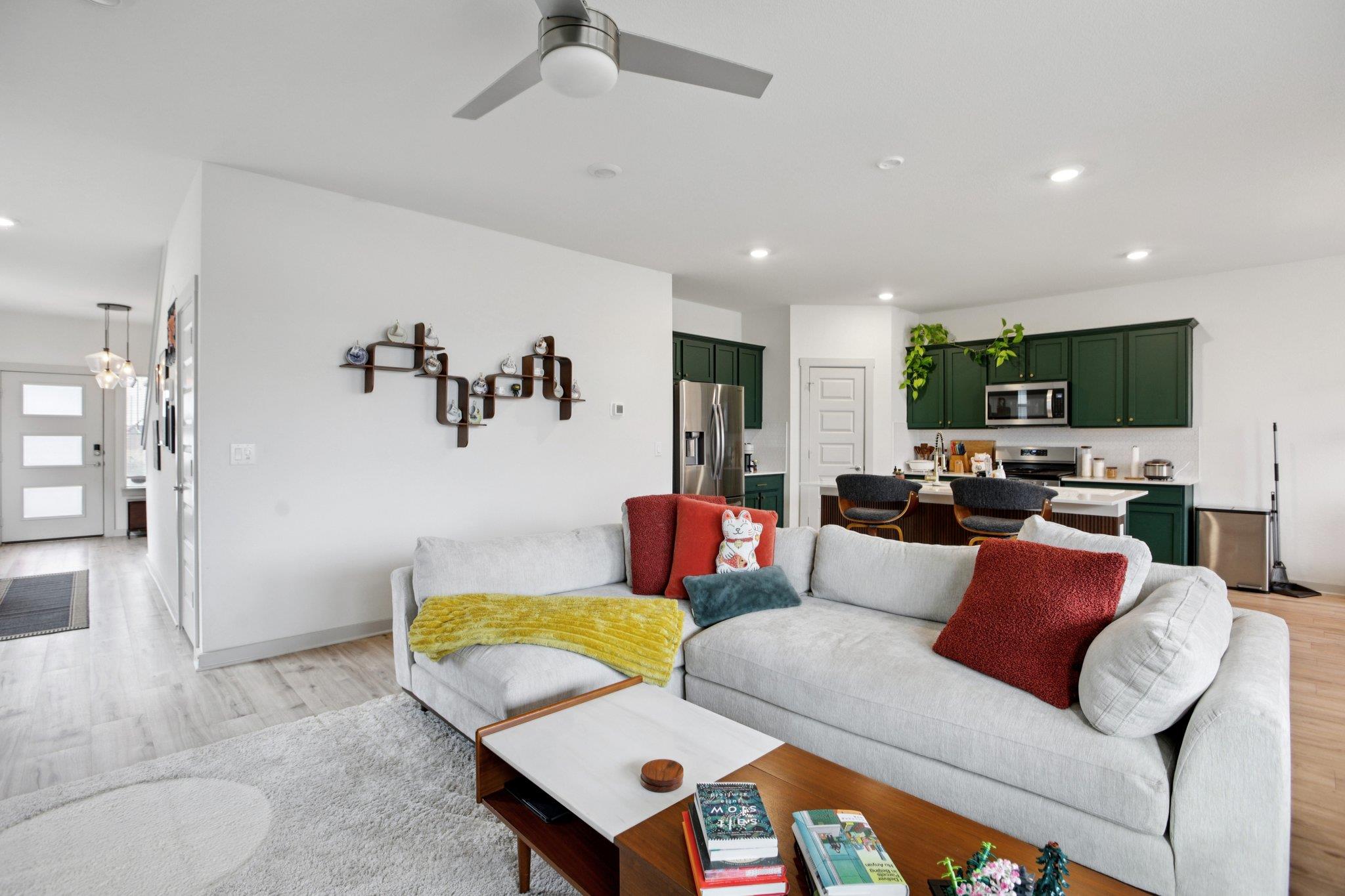 204 Cupreata Ln, Leander, TX 78641