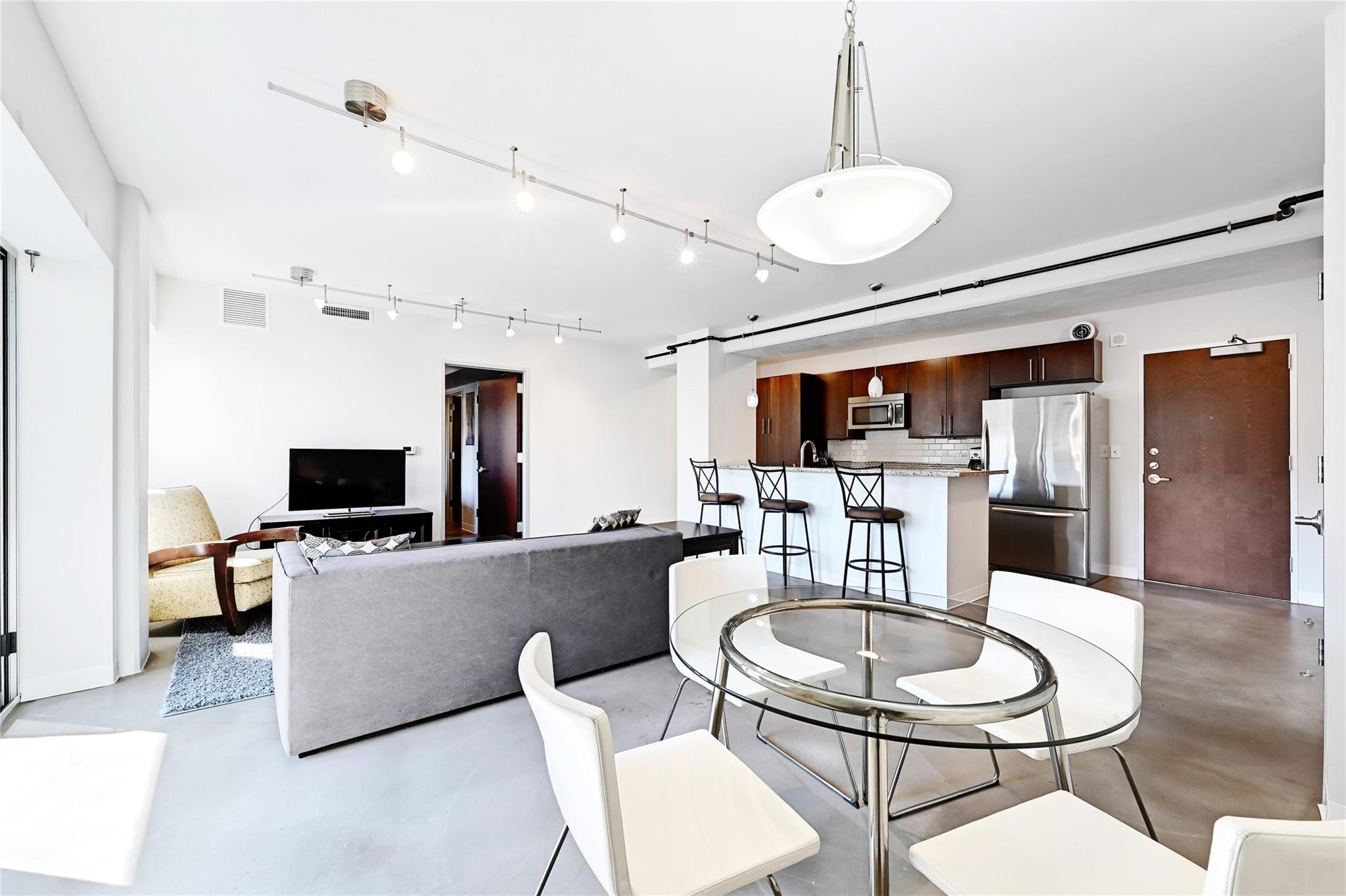 800 Brazos St # 705, Austin, TX 78701