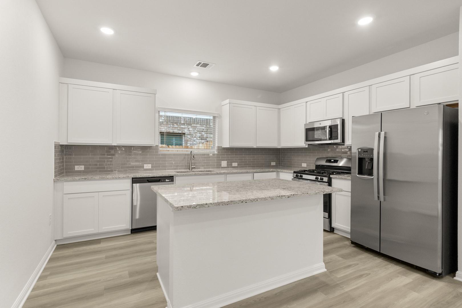 18605 Emu, Manor, TX 78653