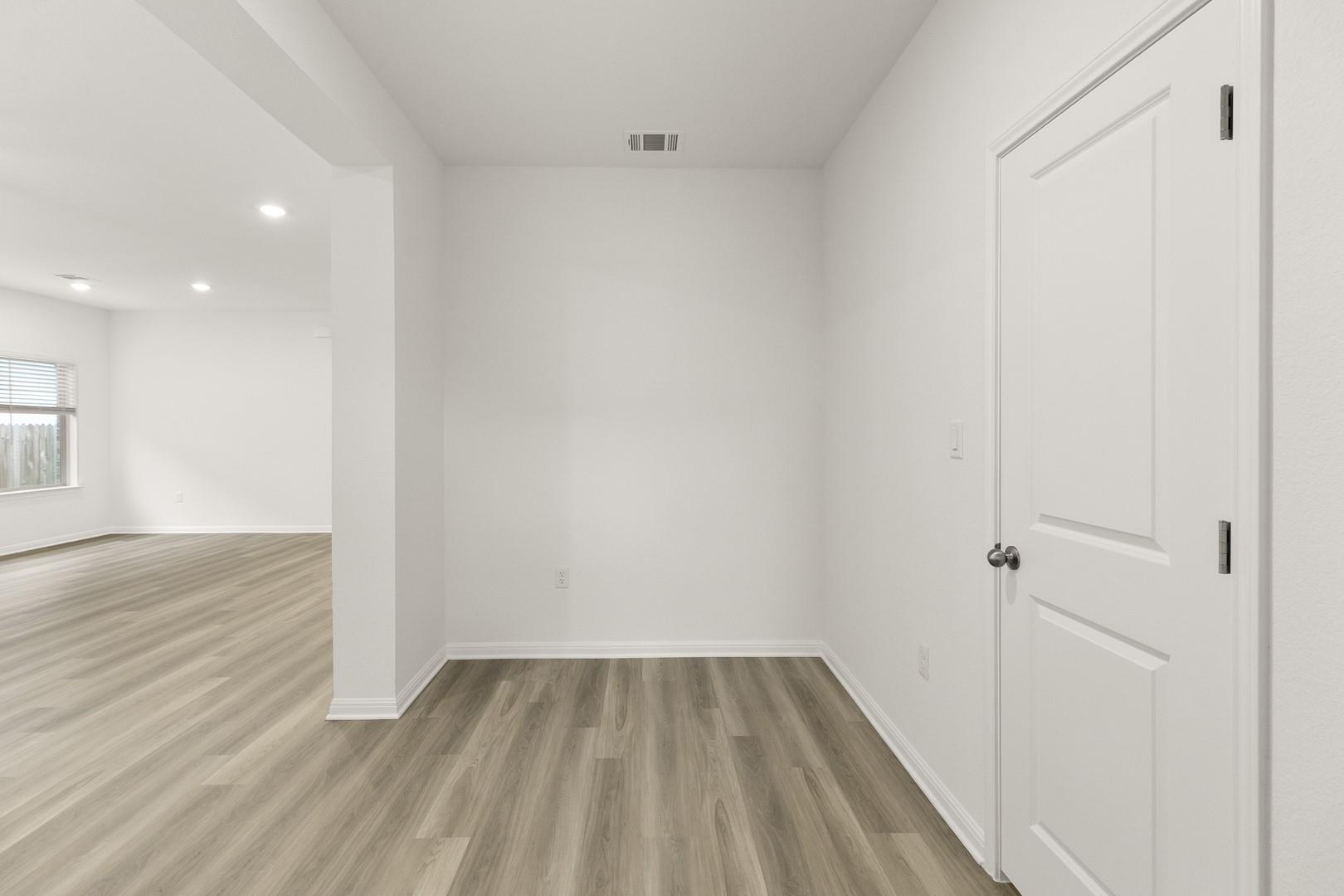 18605 Emu, Manor, TX 78653