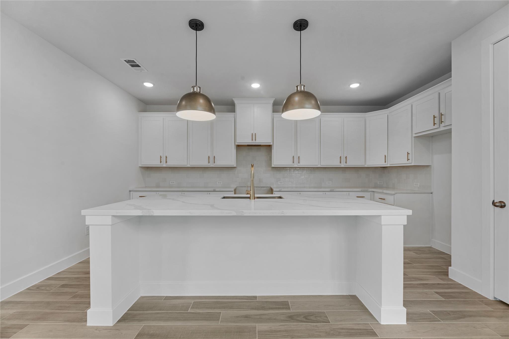 521 Buckaroo Dr, Georgetown, TX 78633