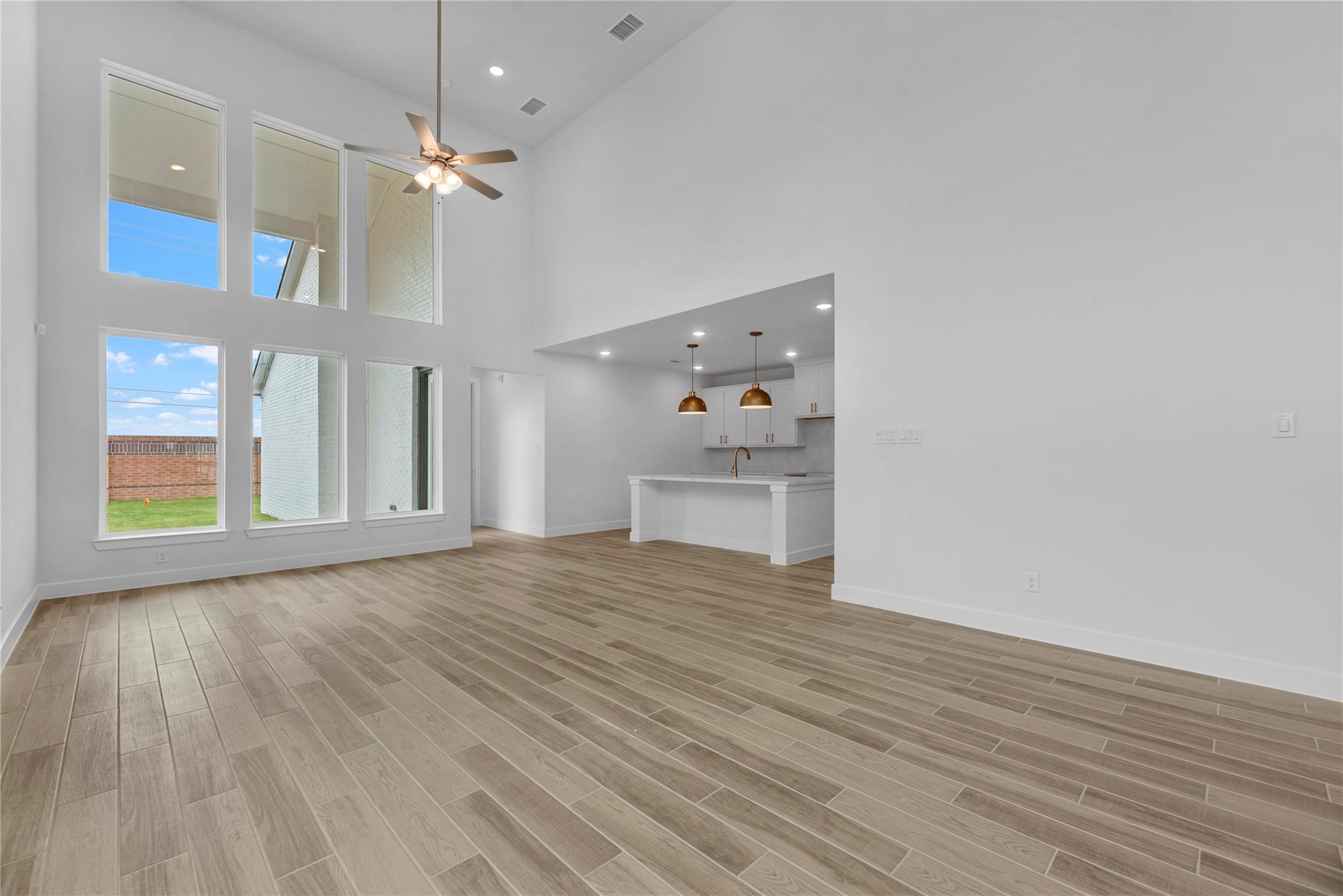 521 Buckaroo Dr, Georgetown, TX 78633