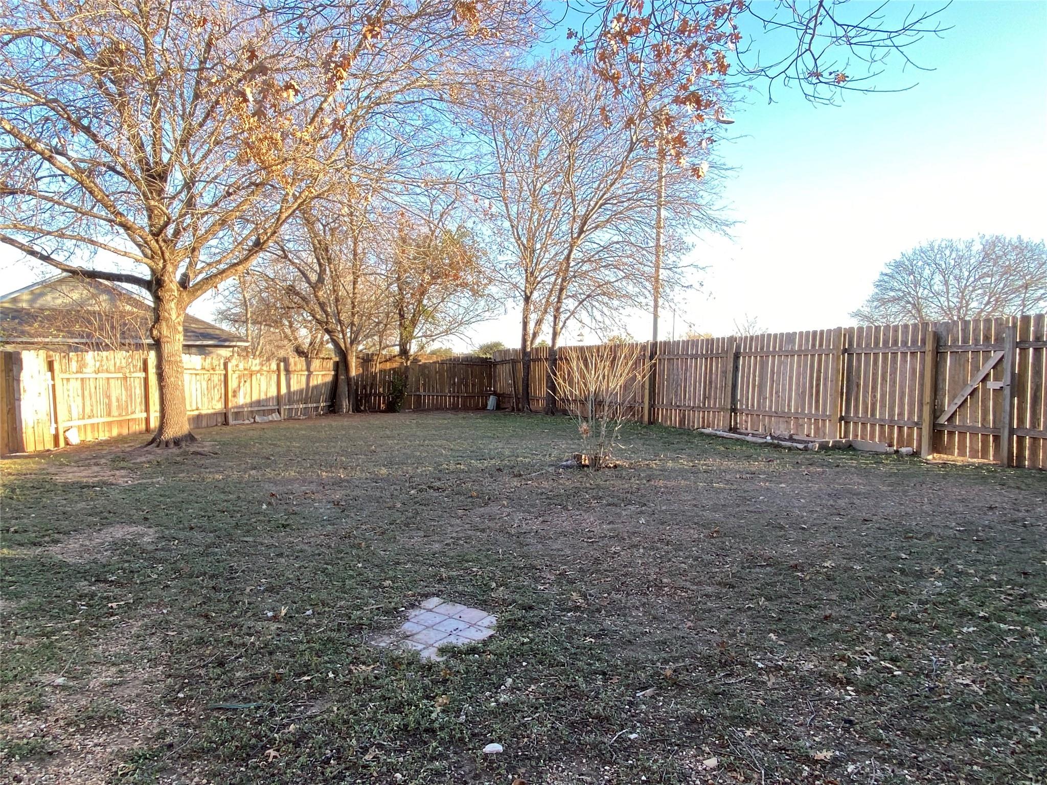 11303B Ptarmigan Cv # B, Austin, TX 78758