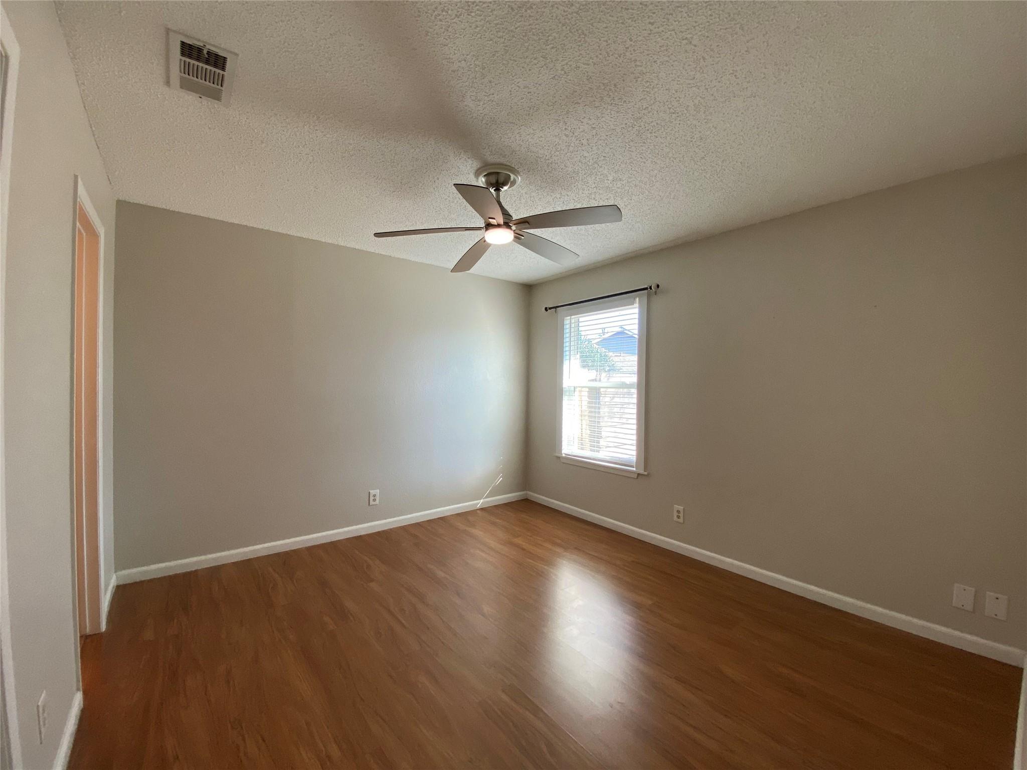 11303B Ptarmigan Cv # B, Austin, TX 78758