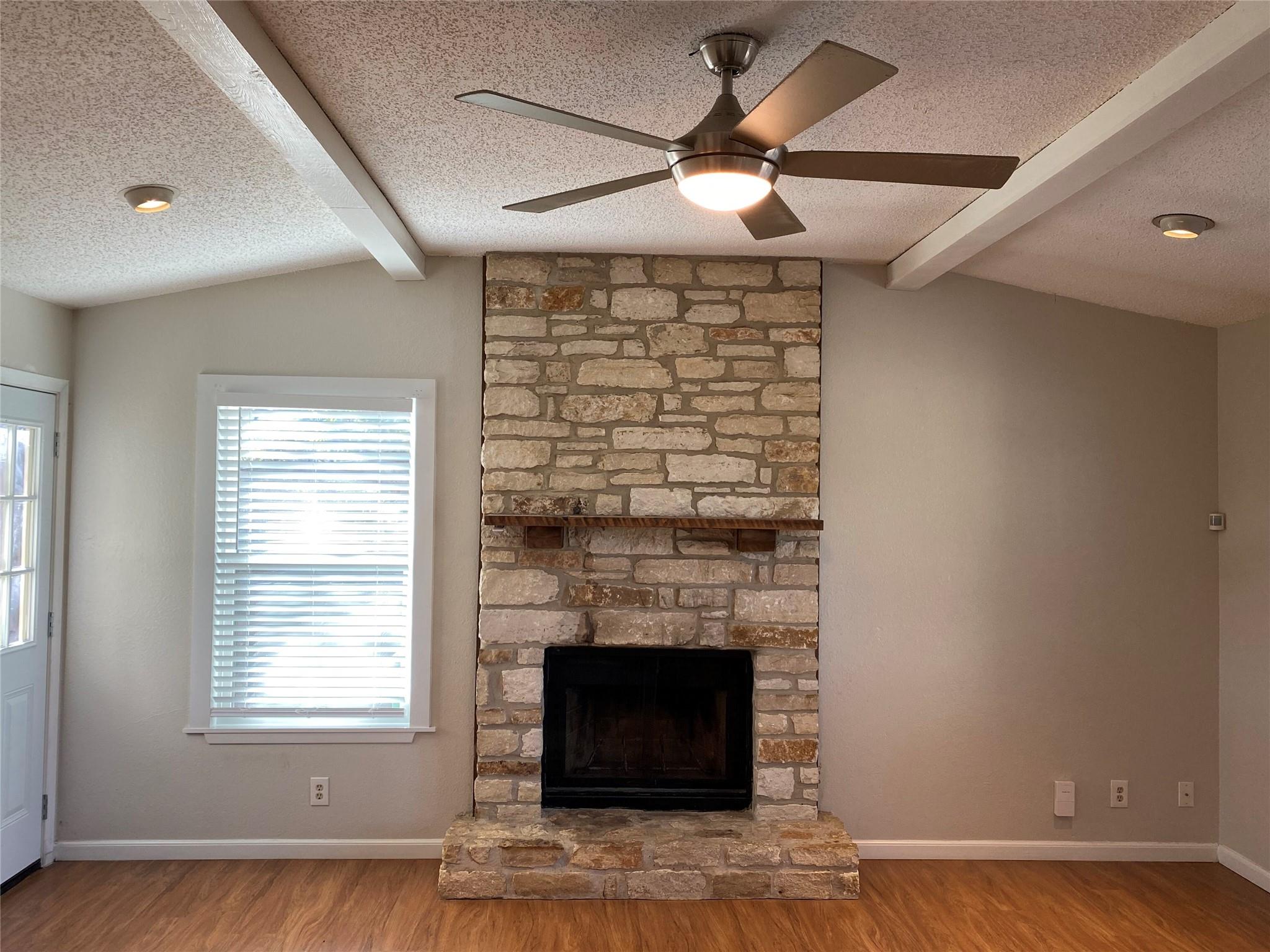 11303B Ptarmigan Cv # B, Austin, TX 78758