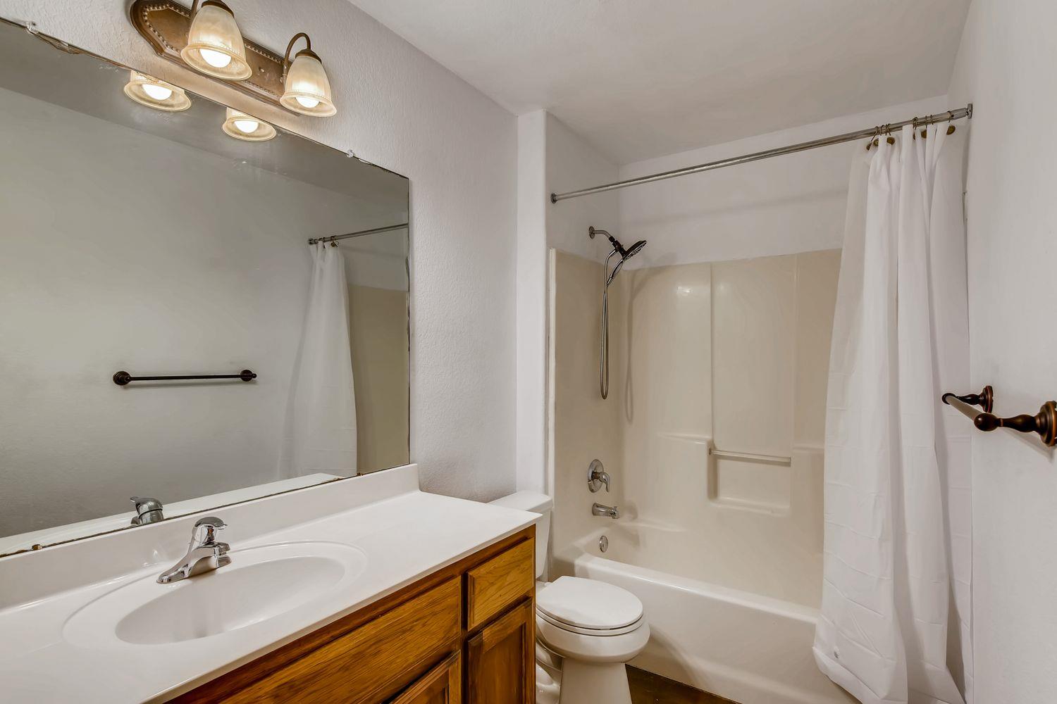 300 Venture Blvd S, Point Venture, TX 78645