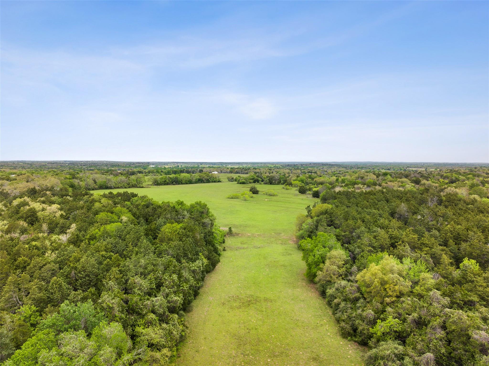 4822 Fm 1624 Rd, Lexington, TX 78947